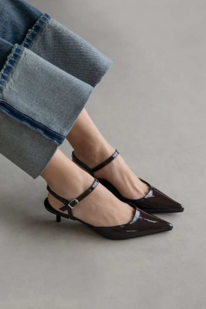 melvin-kadin-topuklu-rugan-deri-ayakka-4-439e.webp