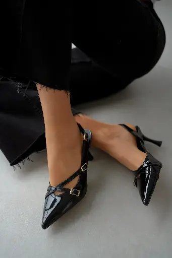 Lina-black